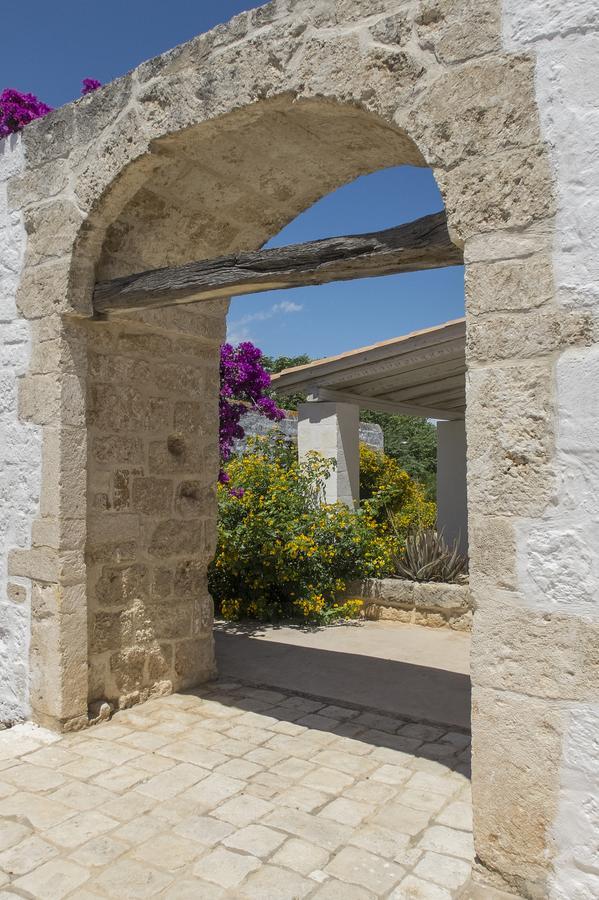 Masseria Palombara Grande Ostuni Εξωτερικό φωτογραφία