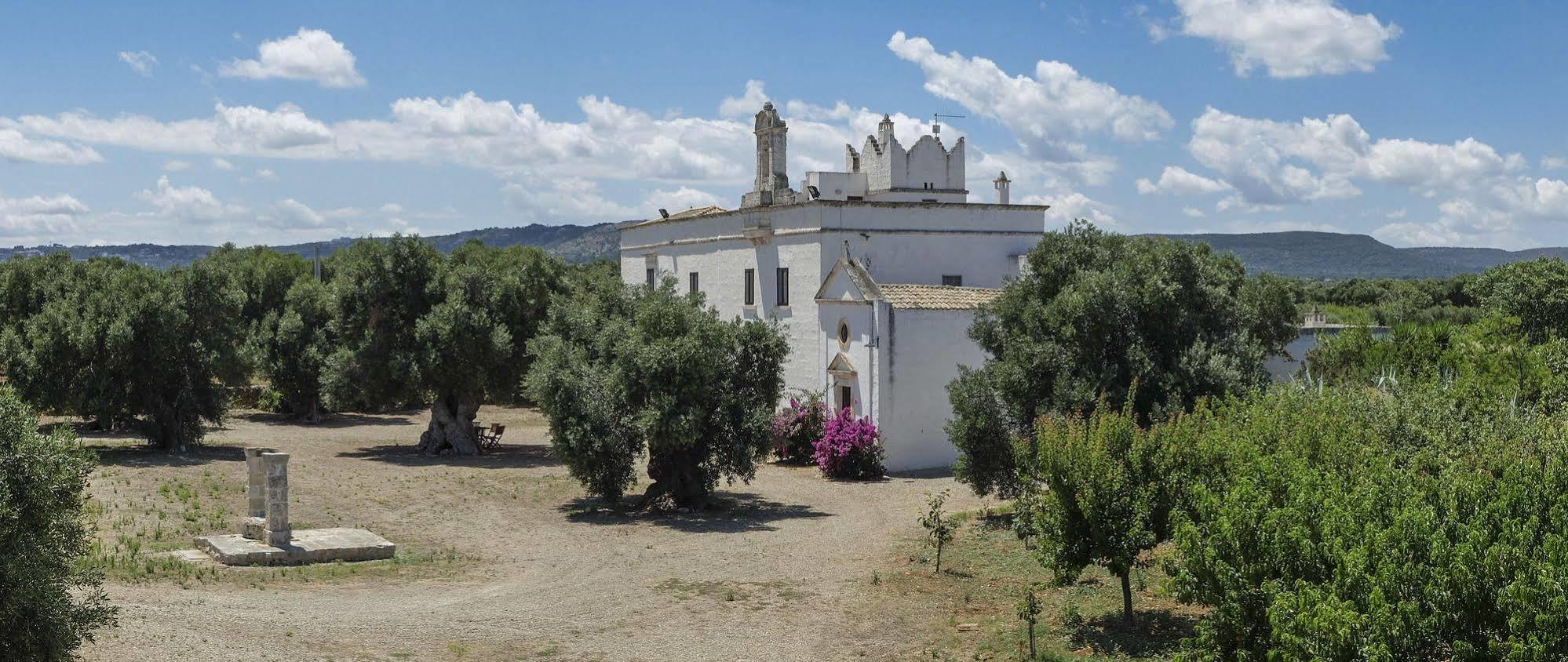 Masseria Palombara Grande Ostuni Εξωτερικό φωτογραφία